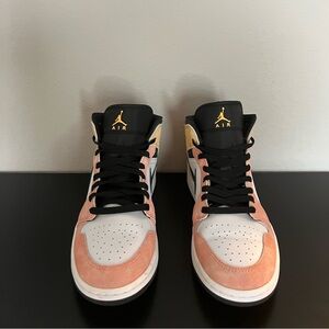 Jordan 1 “Flight Club”